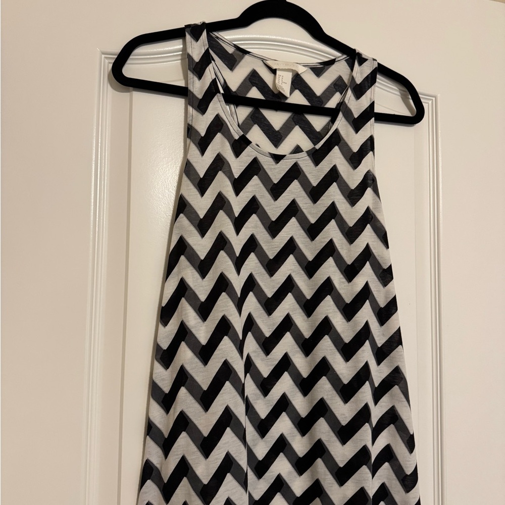 H&M Black and White Graphic Tank Top